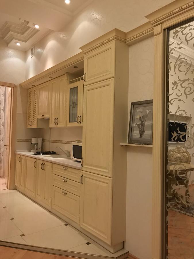 Apartment For Rent On Deribasovskaya Street Odessa Buitenkant foto