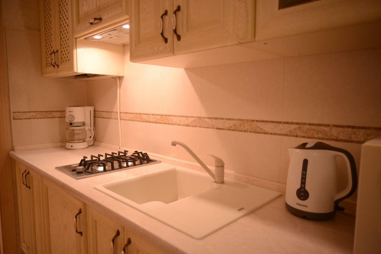 Apartment For Rent On Deribasovskaya Street Odessa Buitenkant foto